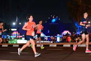 BIB: 238
                            <button type="button" onclick="openModal(15080621)" class="btn btn-primary btn-sm float-right btn-popup" data-toggle="modal" data-target=".modal-high-quality">
                        <i class="fas fa-shopping-cart"></i> Add to Cart
                    </button>
                                            <button type="button" onclick="isThisMe(15080621, true)" class="btn btn-success btn-sm float-right btn-popup btn-isme hidden" data-toggle="tooltip" data-placement="bottom" title="นี่คือรูปของคุณใช่ไหม คลิกที่นี่เพื่อเอาเข้าอัลบั้ม">
                        <i class="fas fa-plus"></i> Add to album
                    </button>
                    <button type="button" onclick="isThisMe(15080621, false)" class="btn btn-warning btn-sm float-right btn-popup btn-isnotme hidden">
                        <i class="fas fa-ban"></i> Remove from album
                    </button>